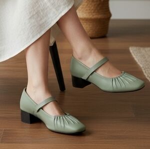 NeW Size 8.5 Mint Green Leather Small Heel Leather Upper Maryjanes NwT Nordstrom